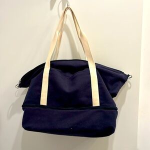 Lo & Sons Catalina deluxe. Navy canvas